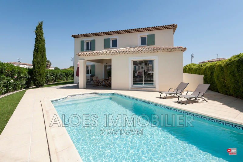 Maison - 141 m² - 5 pièces