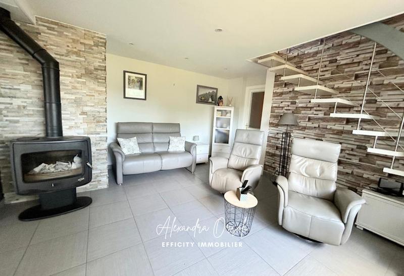 Maison - 167 m² - 7 pièces