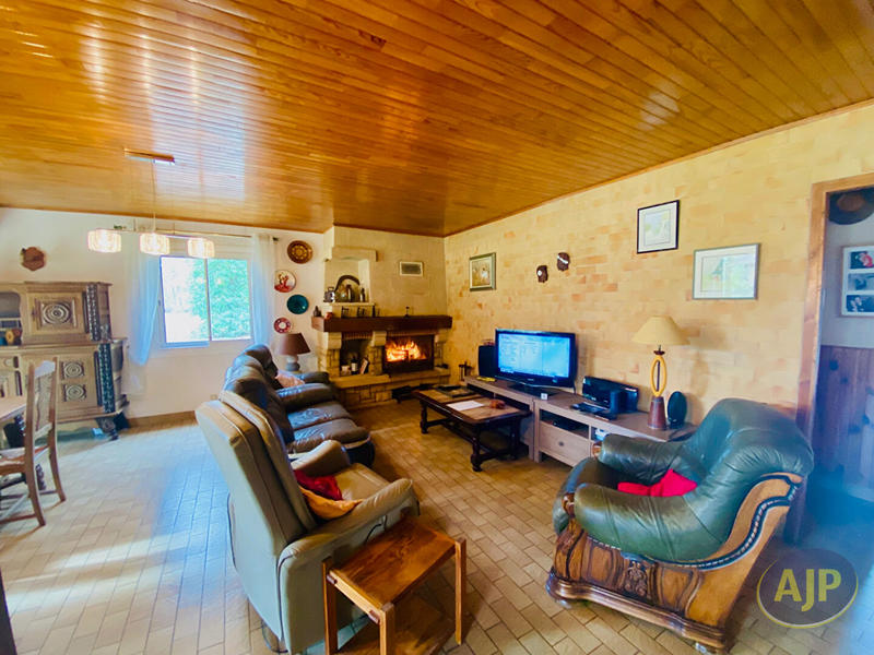 Maison - 140 m² - 4 pièces