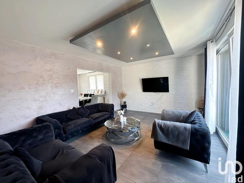 Maison - 95 m² - 4 pièces