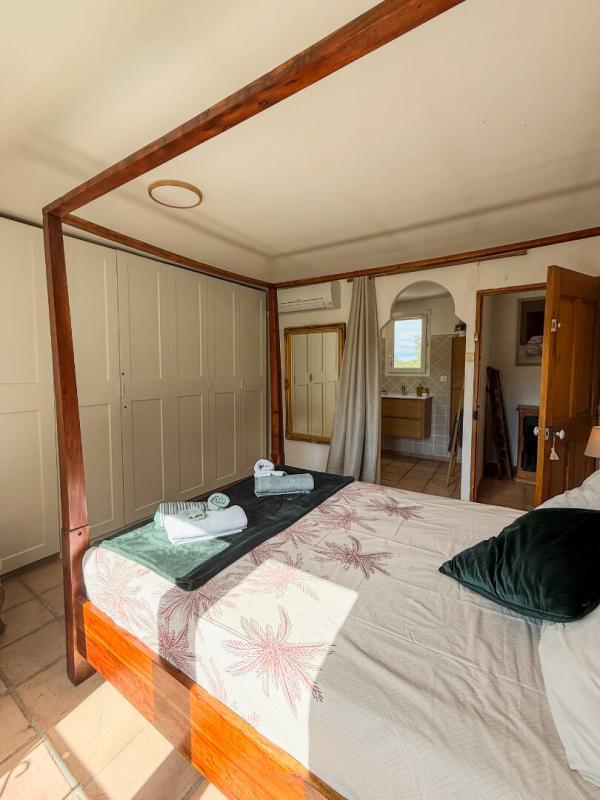 Villa - 190 m² - 6 pièces