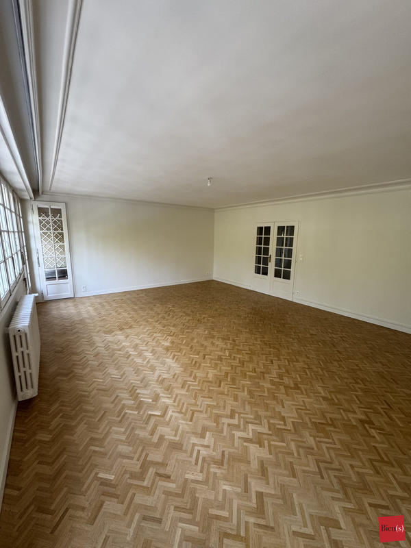 Appartement - 105 m² - 4 pièces