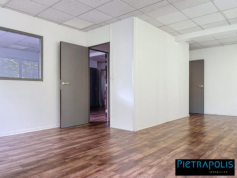 Bureau - 175 m²