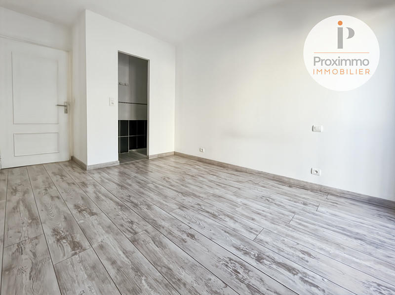 Appartement - 96 m² - 4 pièces