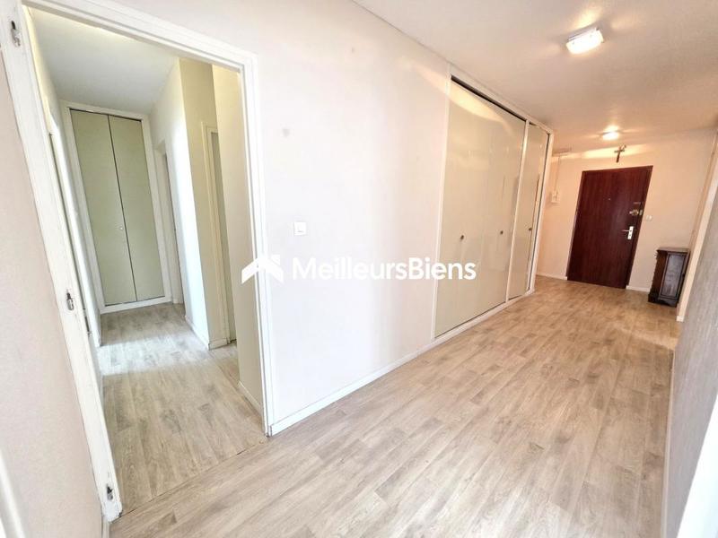 Appartement ancien - 80 m² - 3 pièces