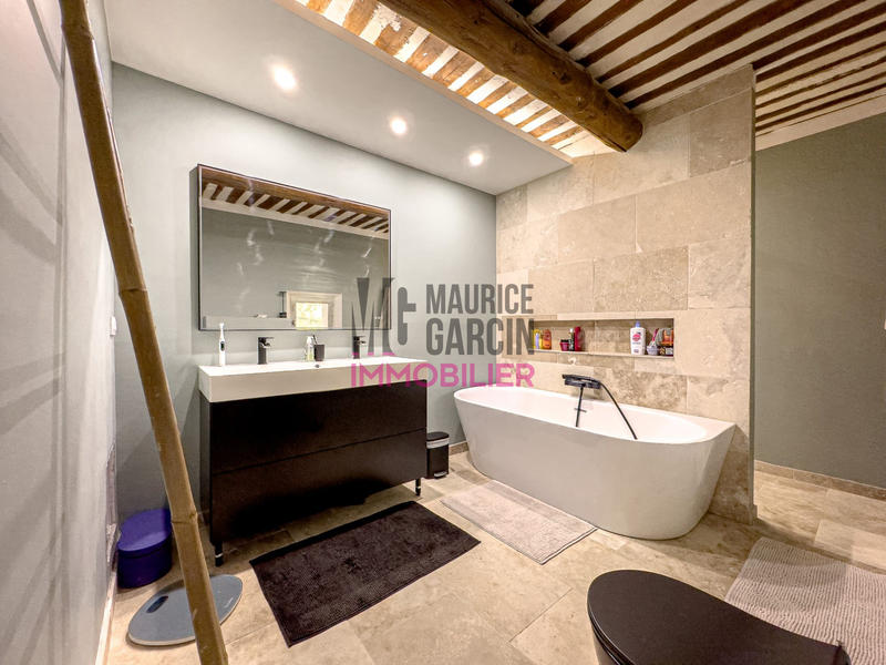 Maison - 163 m² - 5 pièces