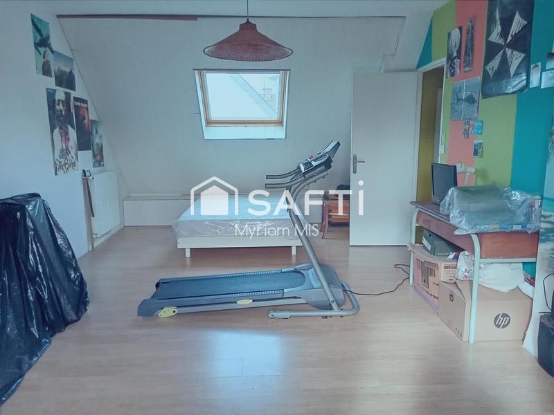 Maison - 185 m² - 6 pièces