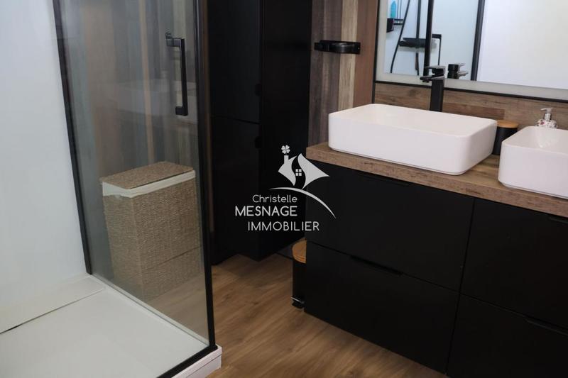 Appartement - 85 m² - 4 pièces