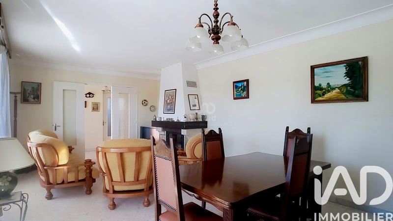 Maison - 186 m² - 6 pièces