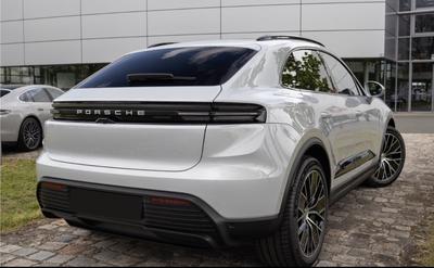 Porsche Macan 4 408 / Innodrive Pasm Toit Ouvrant Matrix Led Pack Chrono