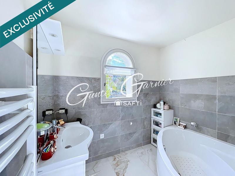 Maison - 91 m² - 3 pièces