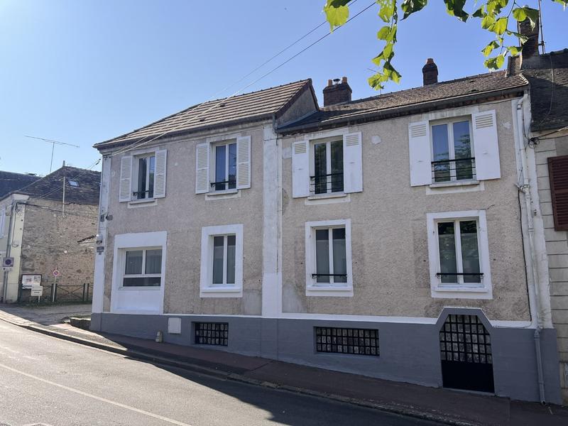 Maison - 87 m² - 4 pièces