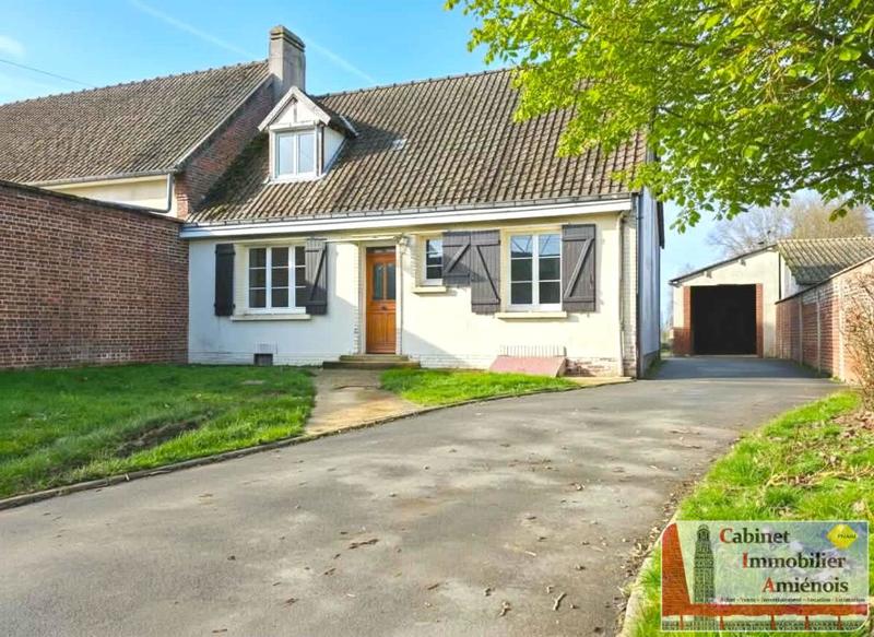 Maison - 90 m² - 5 pièces