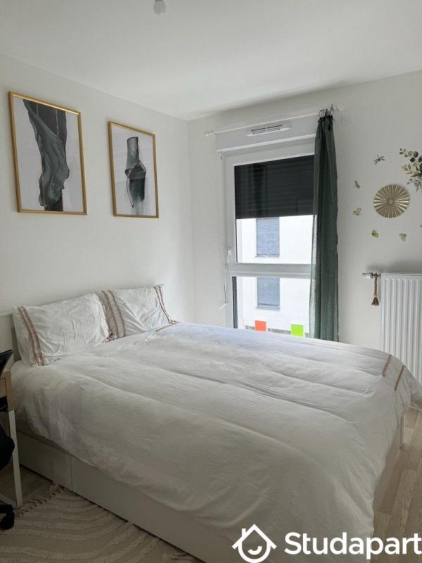 Chambre - 11 m² - 1 pièce