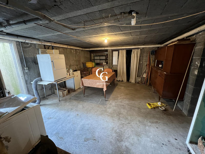 Maison - 208 m² - 6 pièces