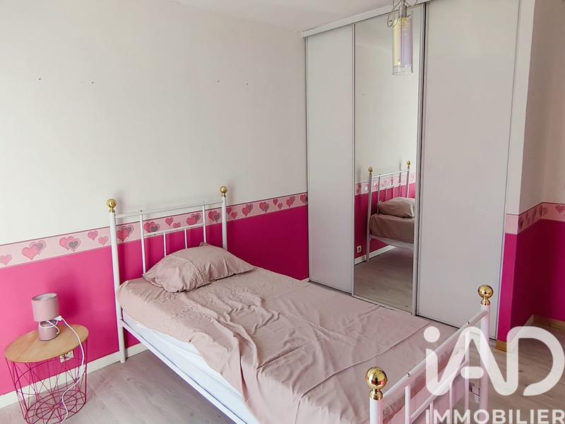 Maison - 183 m² - 8 pièces