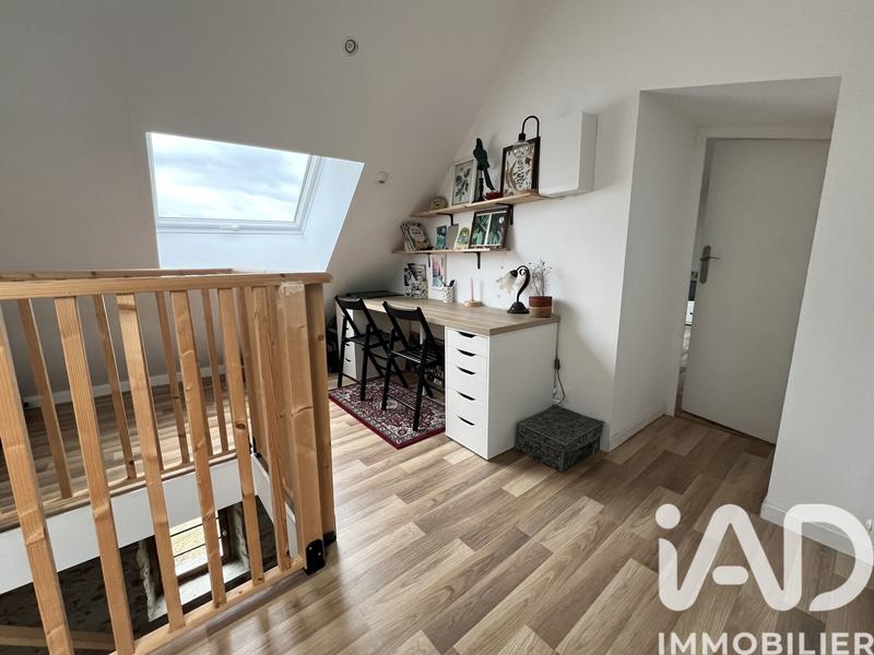 Maison - 230 m² - 7 pièces