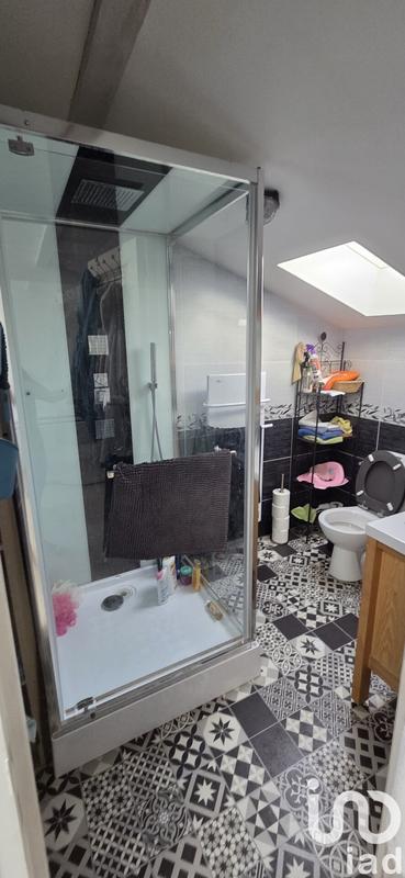 Maison - 198 m² - 5 pièces