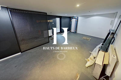 Local commercial - 126 m²