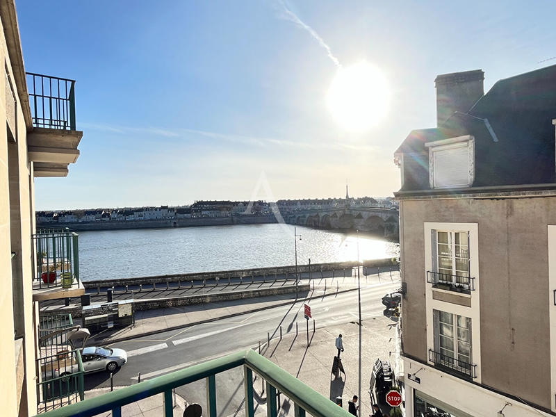 Appartement - 96 m² - 4 pièces