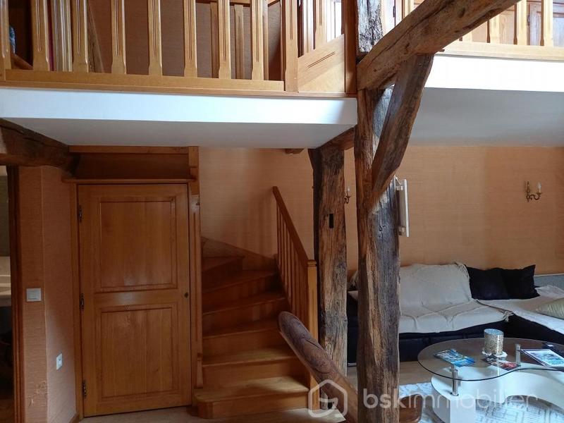 Maison - 205 m² - 8 pièces