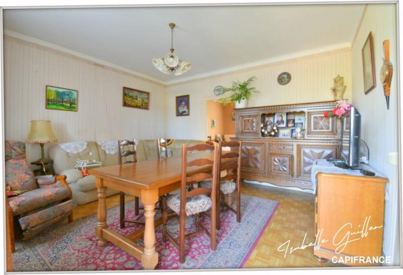 Maison - 98 m² - 5 pièces