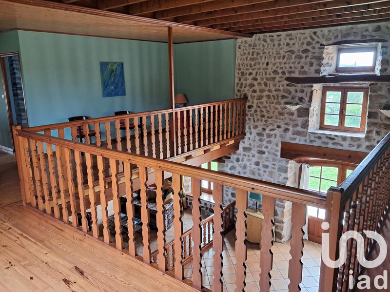 Maison - 234 m² - 5 pièces