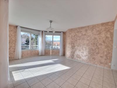 Appartement - 92 m² - 4 pièces