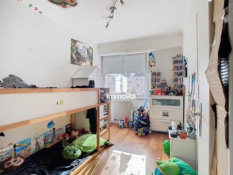 Maison - 97 m² - 5 pièces