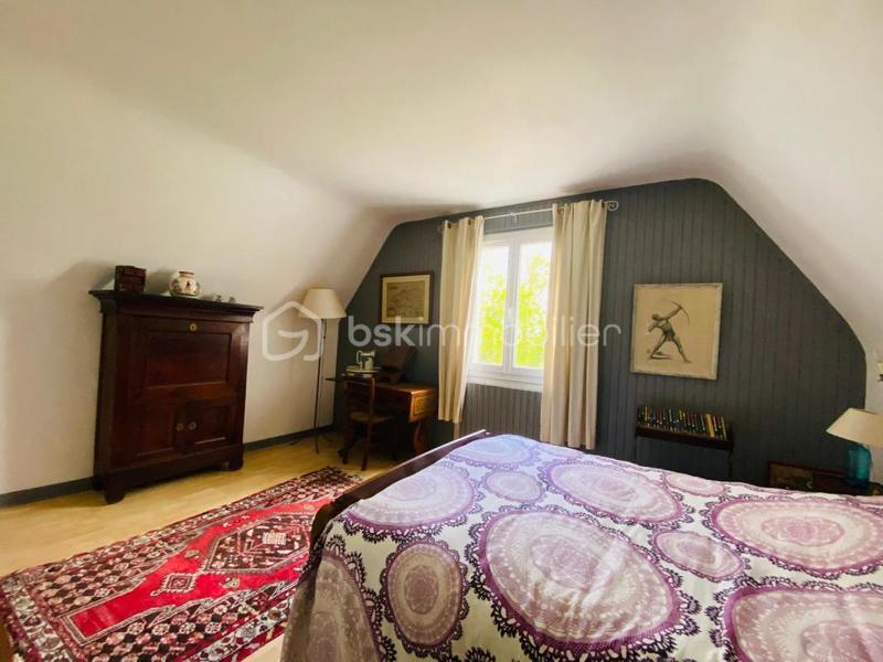 Maison ancienne - 246 m² - 7 pièces