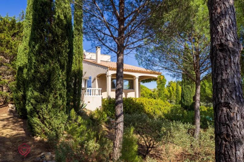 Villa - 155 m² - 6 pièces