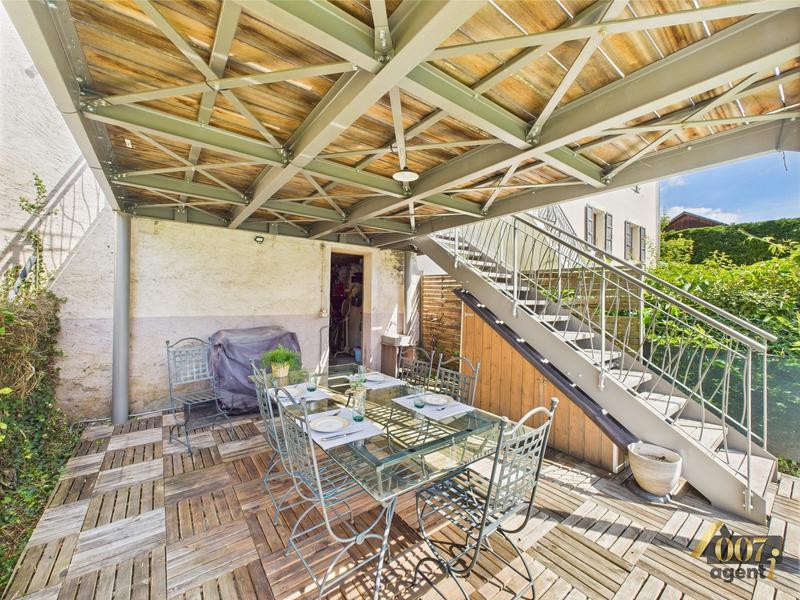 Maison - 164 m² - 6 pièces