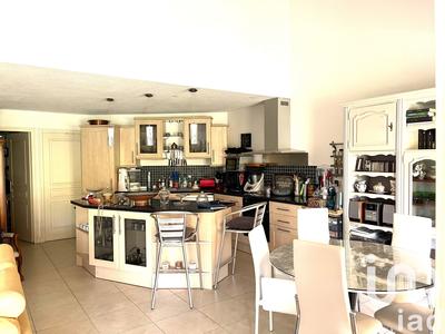 Appartement - 76 m² - 2 pièces