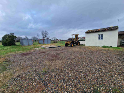 Parking / Garage - 112 m²