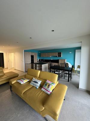 Appartement - 96 m² - 3 pièces