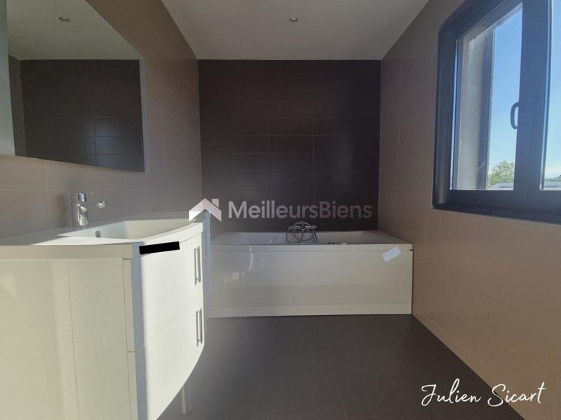 Villa - 155 m² - 5 pièces