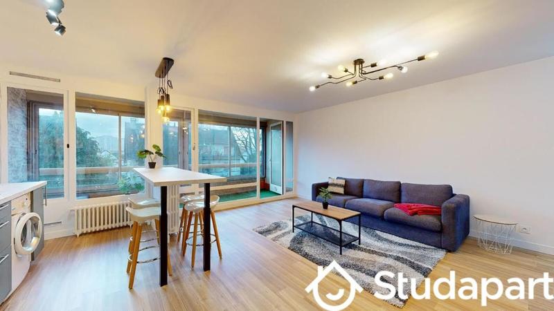 Chambre - 10 m² - 1 pièce