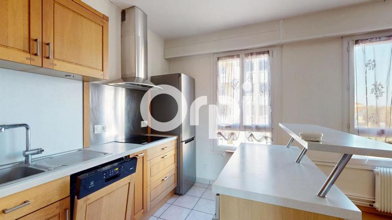 Appartement - 75 m² - 3 pièces