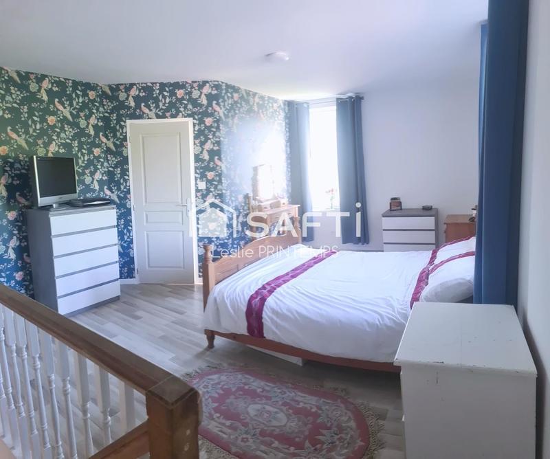 Maison - 183 m² - 7 pièces