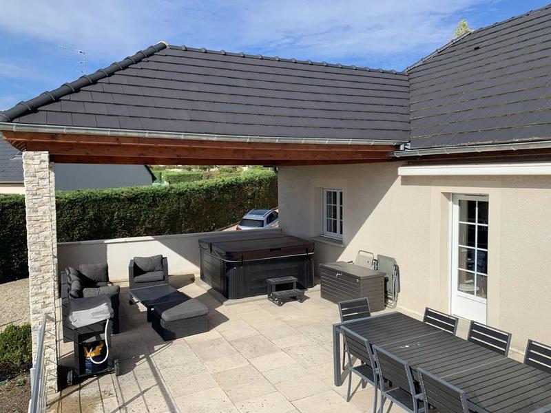 Maison - 147 m² - 6 pièces