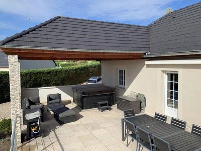 Maison - 147 m² - 6 pièces