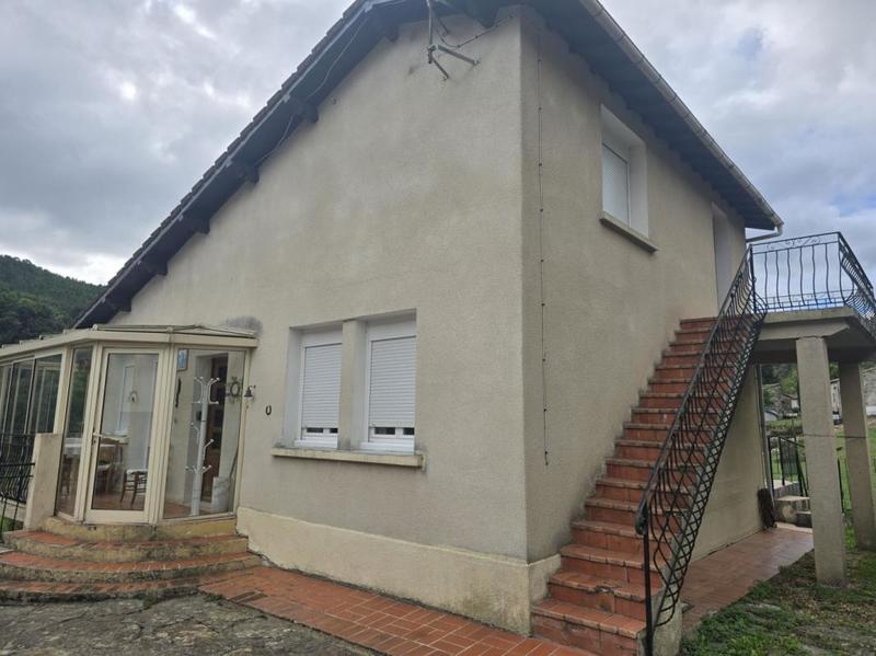 Maison - 97 m² - 6 pièces