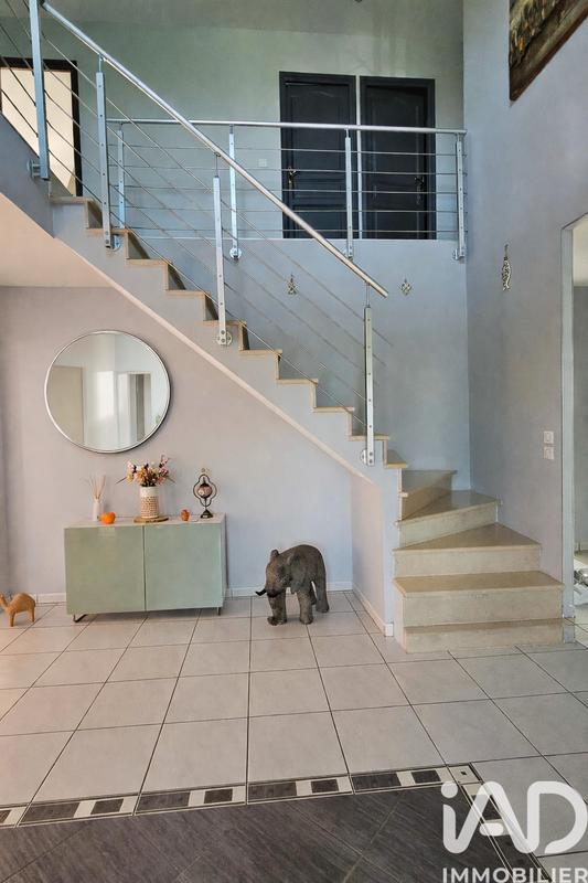 Maison - 169 m² - 6 pièces