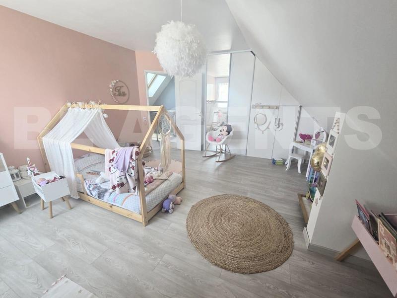 Maison - 178 m² - 6 pièces