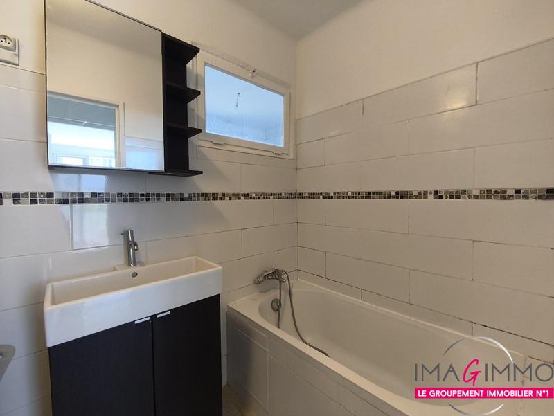 Appartement - 64 m² - 4 pièces