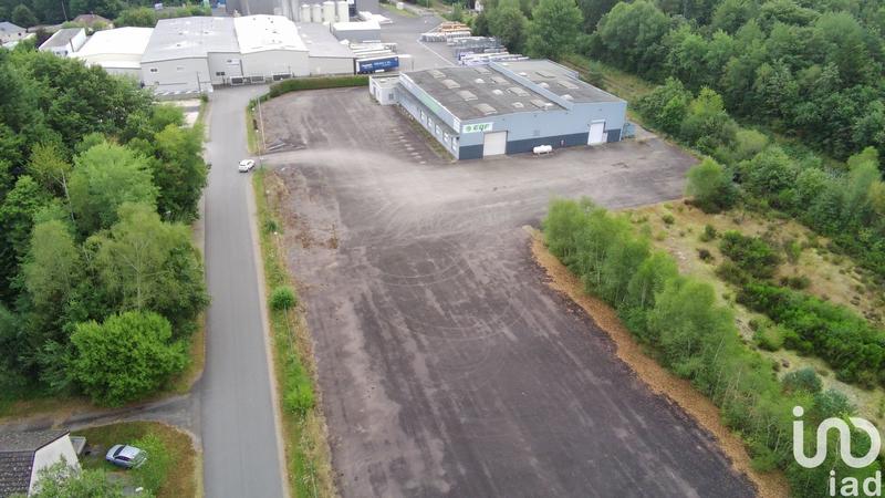 Local commercial - 1 888 m²