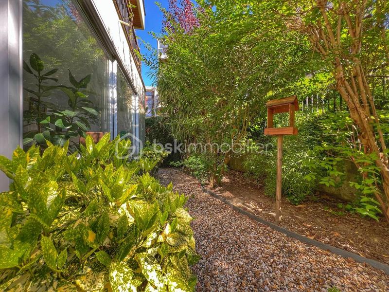 Appartement - 110 m² - 5 pièces