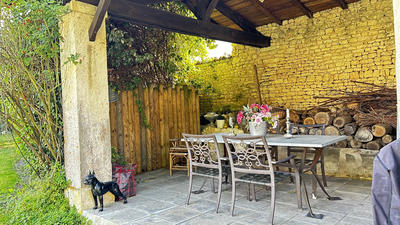 Maison - 215 m² - 5 pièces