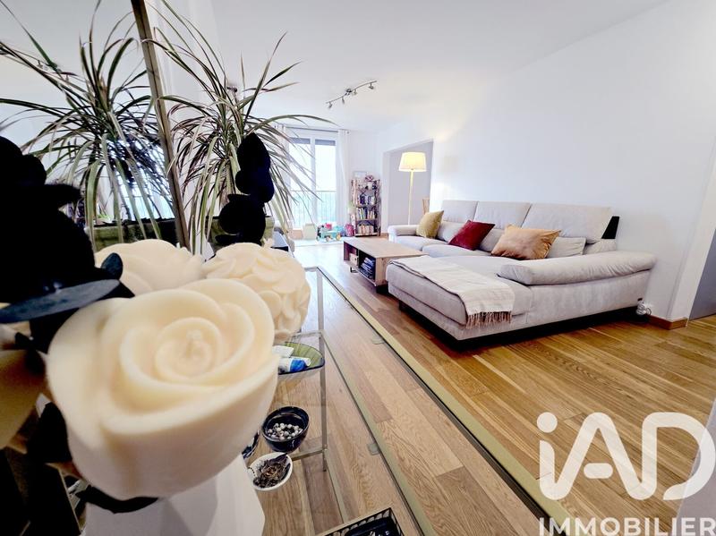 Appartement - 76 m² - 4 pièces