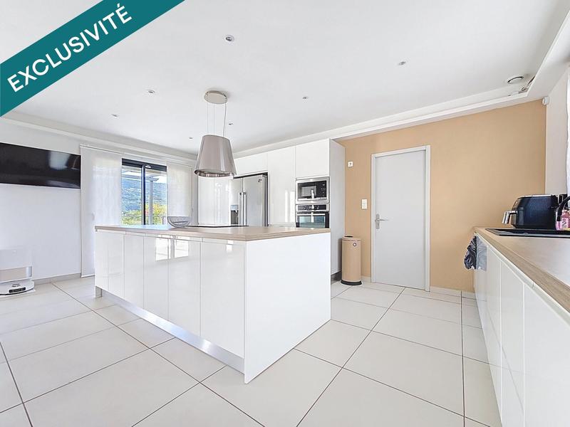 Villa - 143 m² - 5 pièces